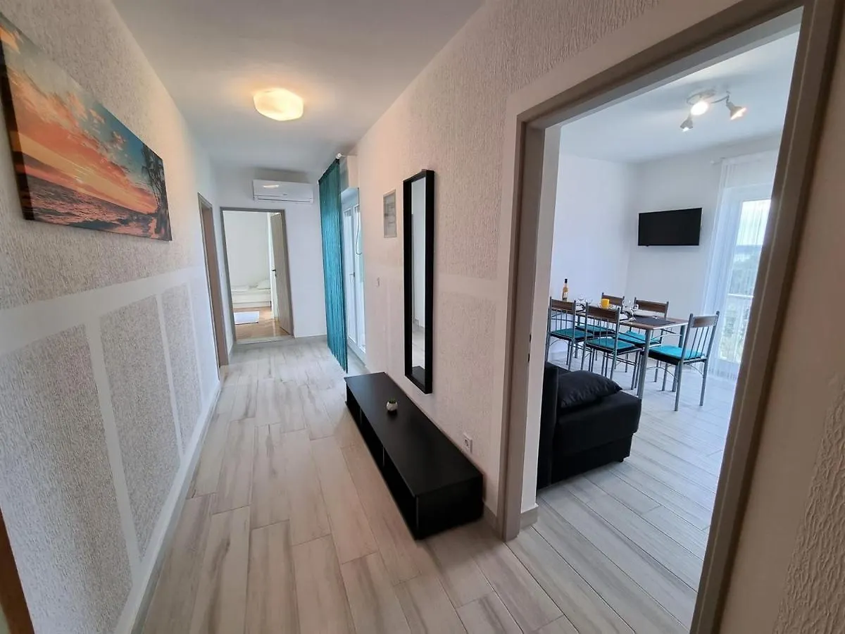 Guest house Apartment House Kastelan Banjol